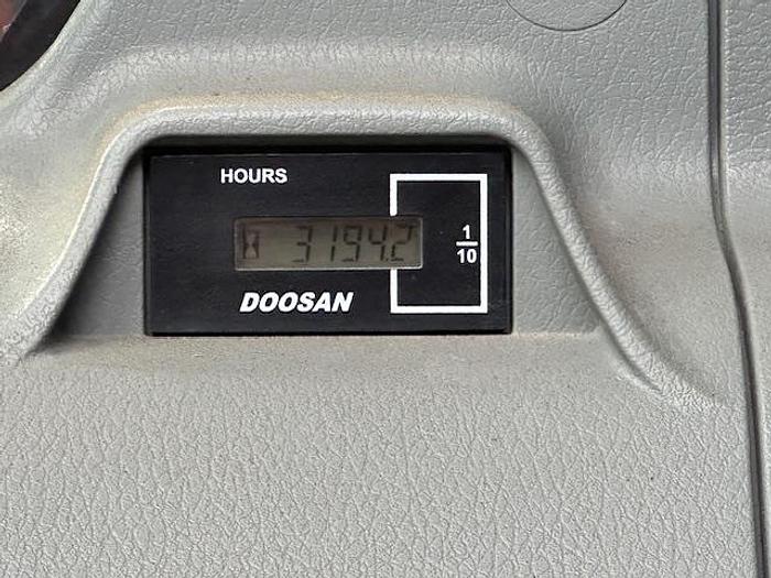 Used 2016 DOOSAN DX180 LC-5