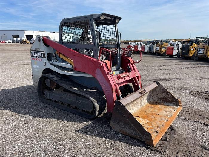 Used 2018 TAKEUCHI TL12R2