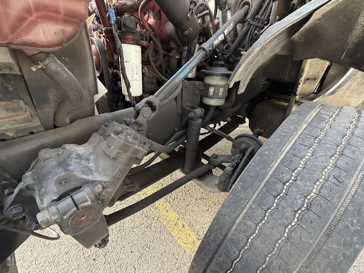 Used 2012 Ford F750 Bucket Truck