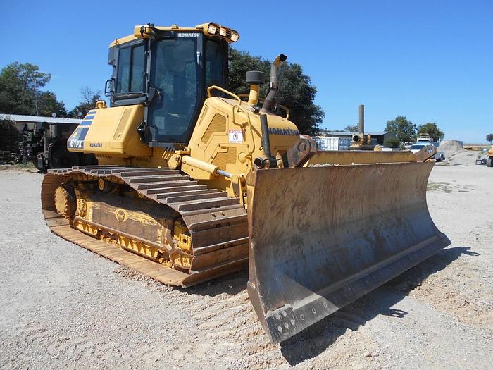 Used 2015 KOMATSU D61PX-24