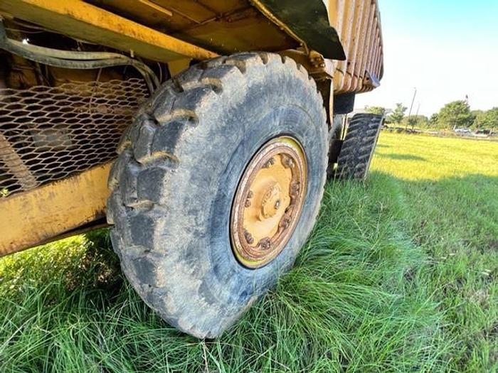 Used 1981 CATERPILLAR 773B