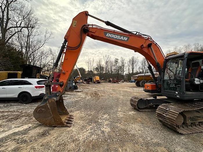 Used 2016 DOOSAN DX180 LC-5