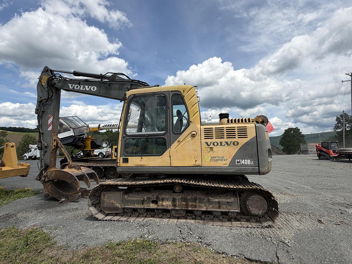 Used 2007 Volvo EC140BLC Excavator