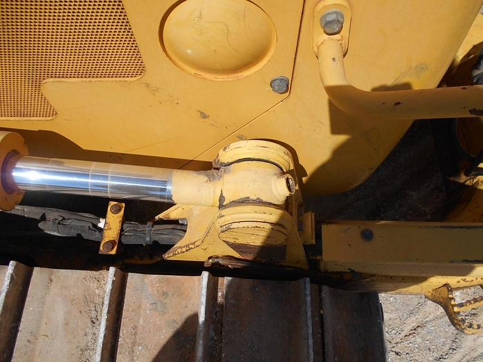 Used 2015 KOMATSU D61PX-24