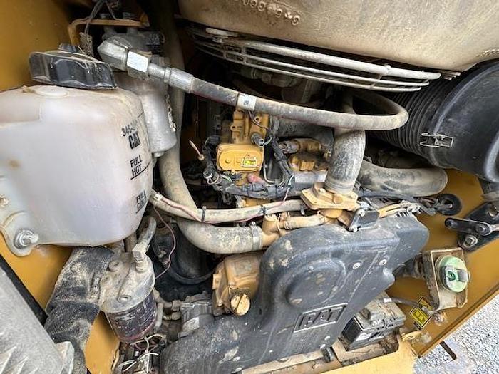 Used 2014 CATERPILLAR 299D