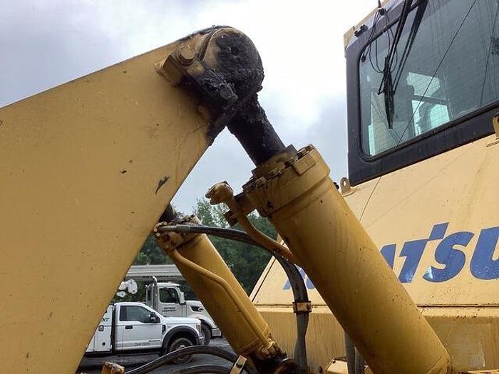 Used 2008 KOMATSU D275AX