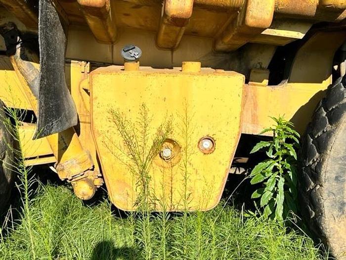 Used 1981 CATERPILLAR 773B