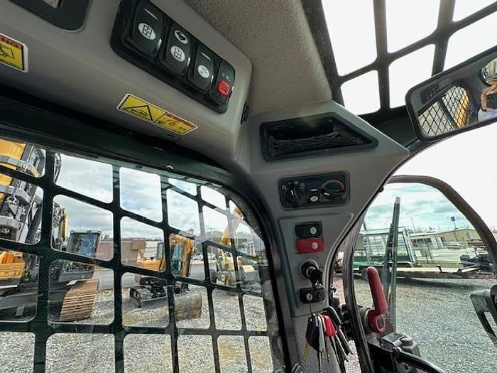 Used 2018 CATERPILLAR 299D2