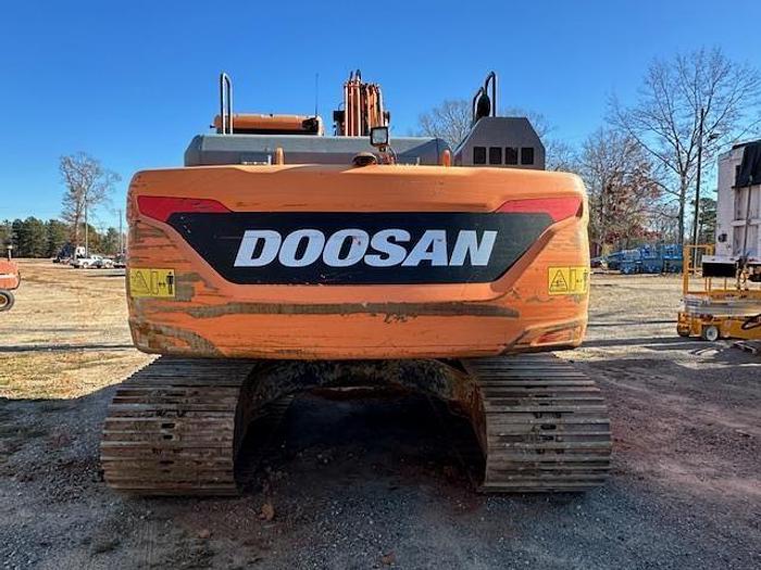 Used 2017 DOOSAN DX225 LC-5