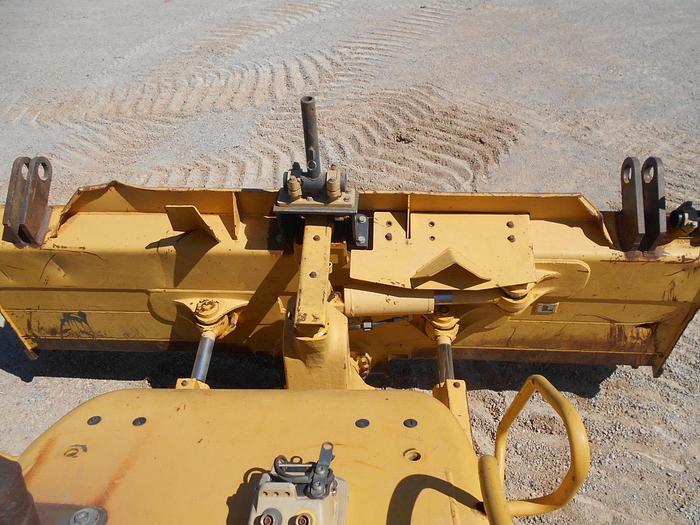 Used 2015 KOMATSU D61PX-24