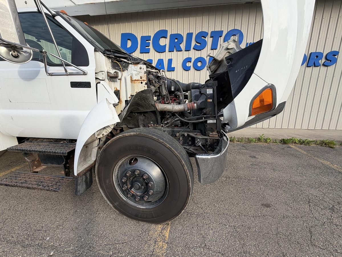 Used 2012 Ford F750 Bucket Truck