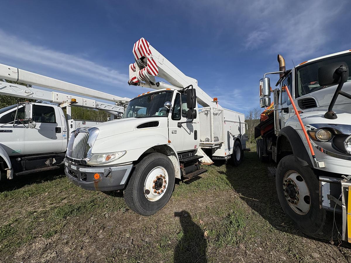 Used 2004 International 4400