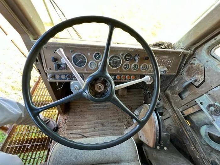 Used 1981 CATERPILLAR 773B