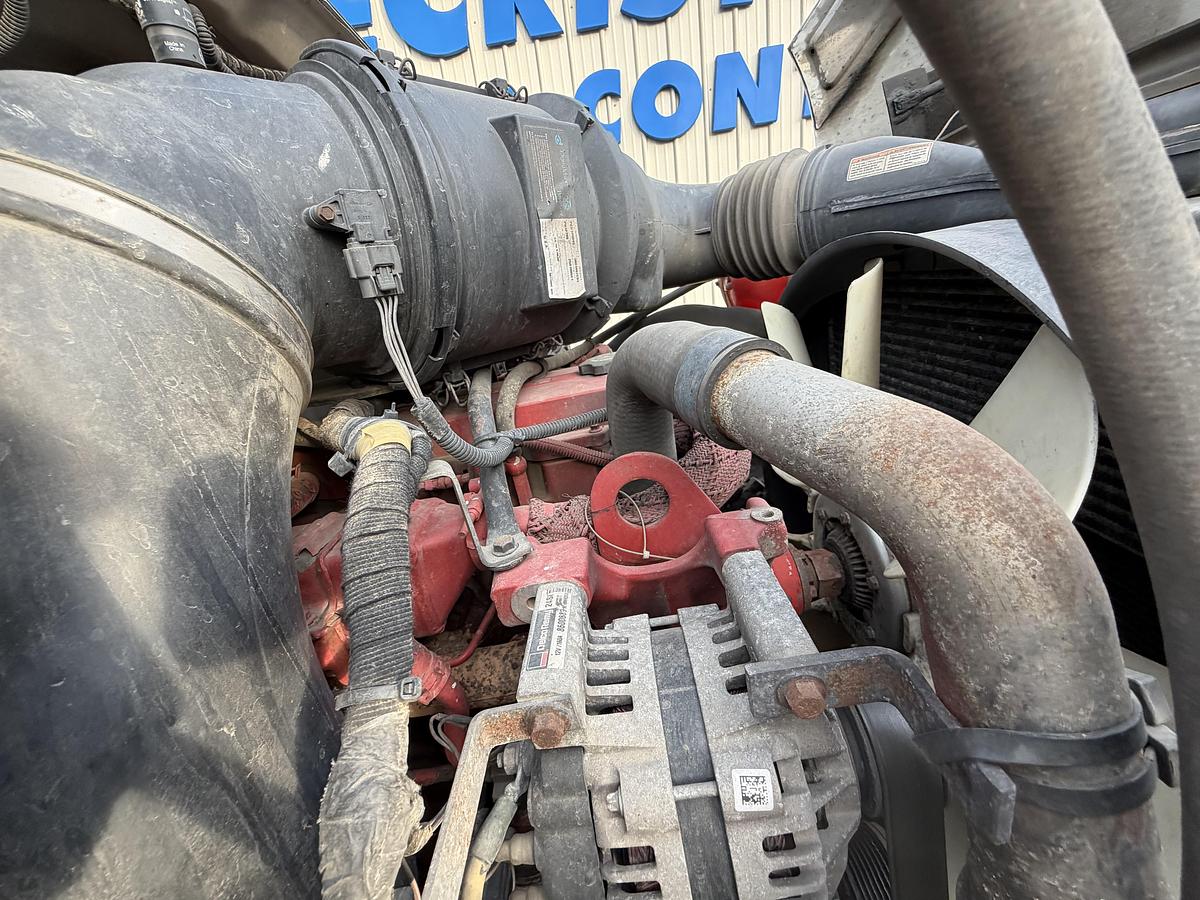 Used 2012 Ford F750 Bucket Truck