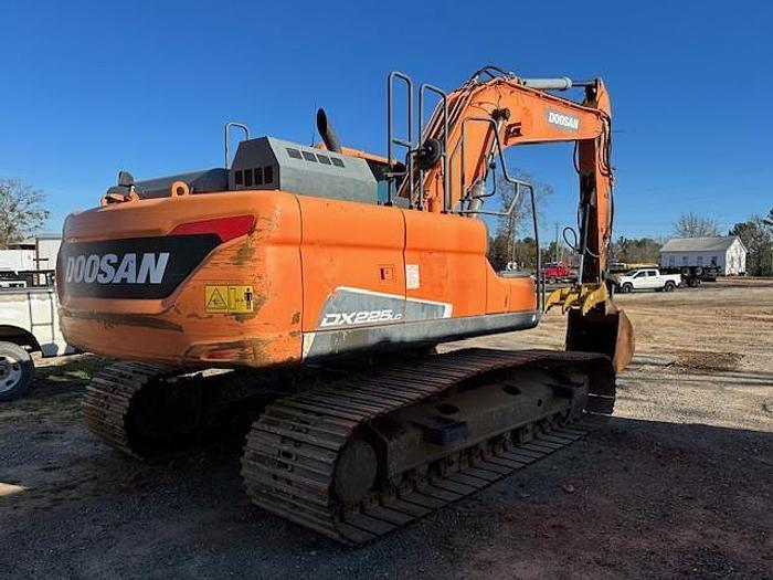 Used 2017 DOOSAN DX225 LC-5