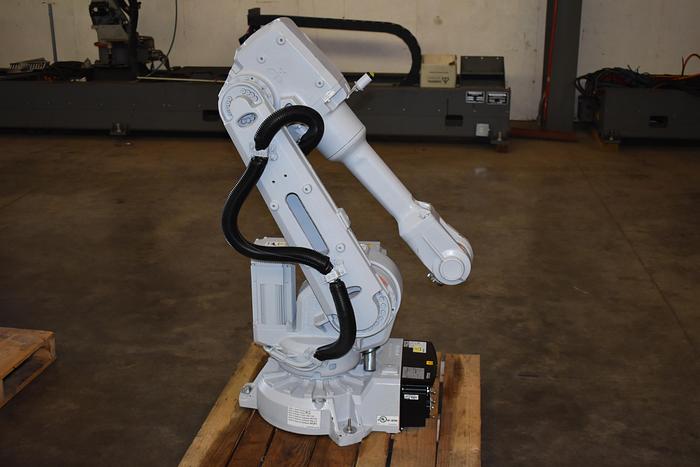 Refurbished ABB IRB 2600-12/1.65 Industrial Robot with IRC5 Controller