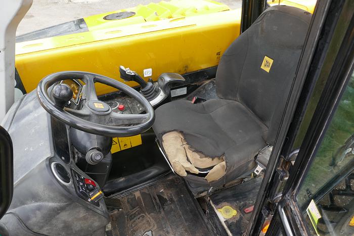 Used 2015 JCB 525-60
