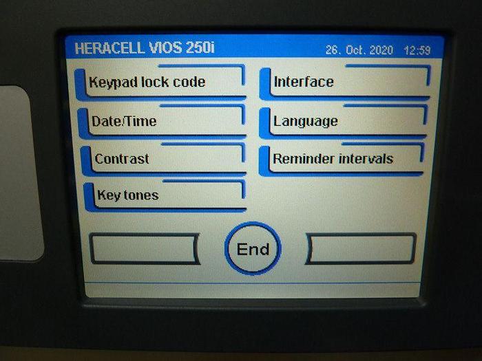 Used W 14901 E - Co2 Incubator THERMO FISHER HERACELL VIOS 250i
