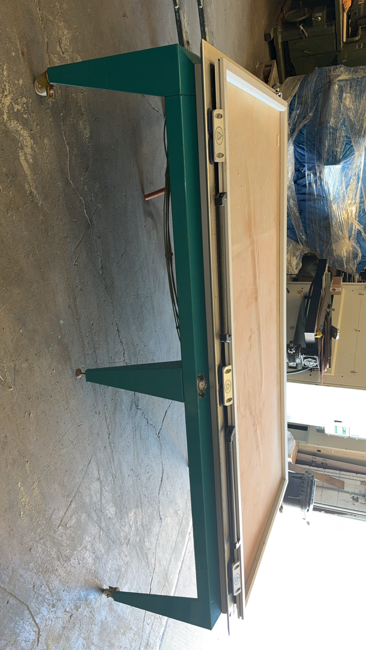 Used 2005 AirPress 3014 Vacuum Press