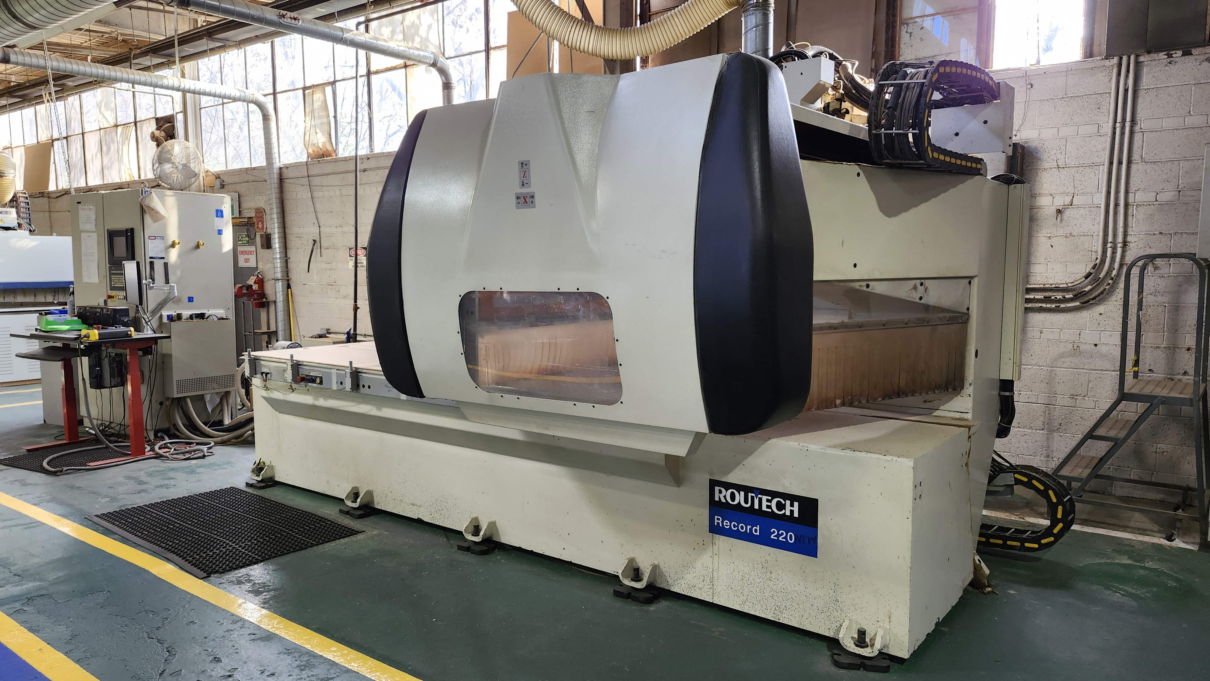 Used 2001 Routech Record 220