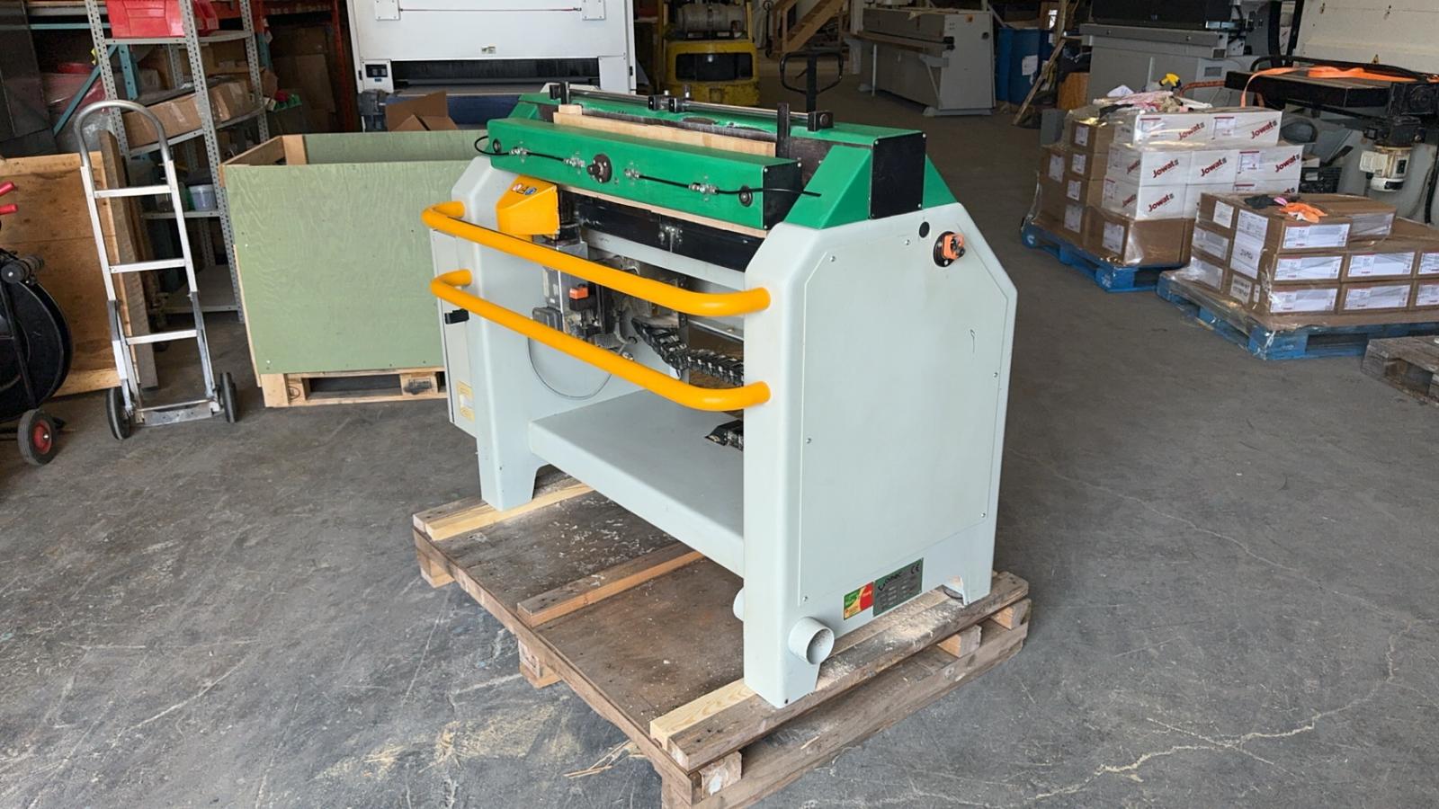 Used 2006 Omec F11 TS Dovetail Machine