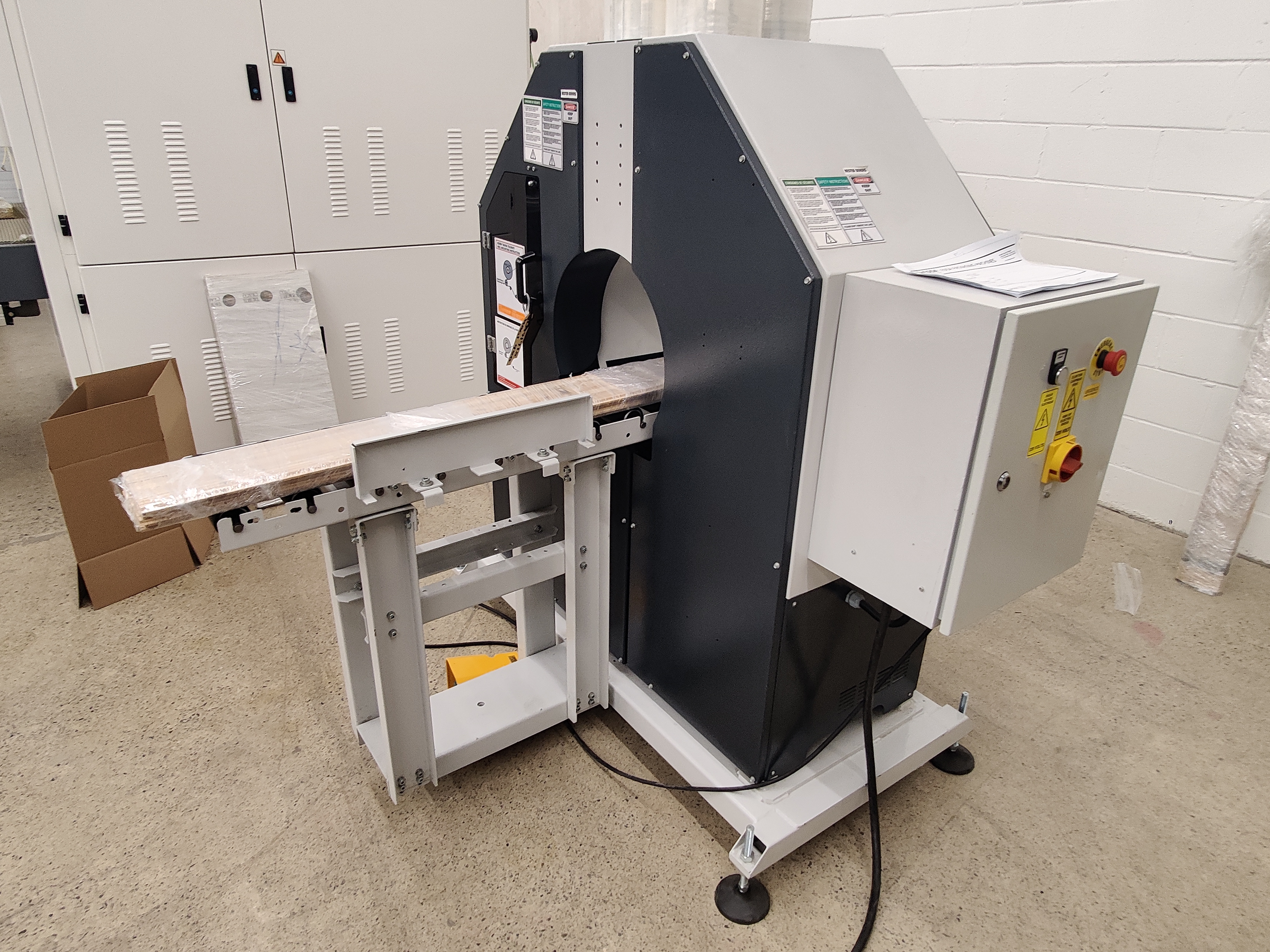Used 2021 Edda  450 Semi-Auto Horizontal Wrapping Machine
