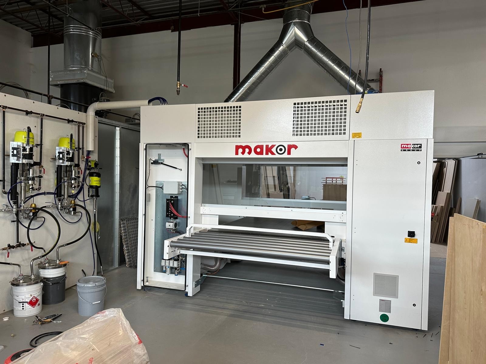 Used 2022 Makor K2 Spray System with Kremlin Guns and Pumps