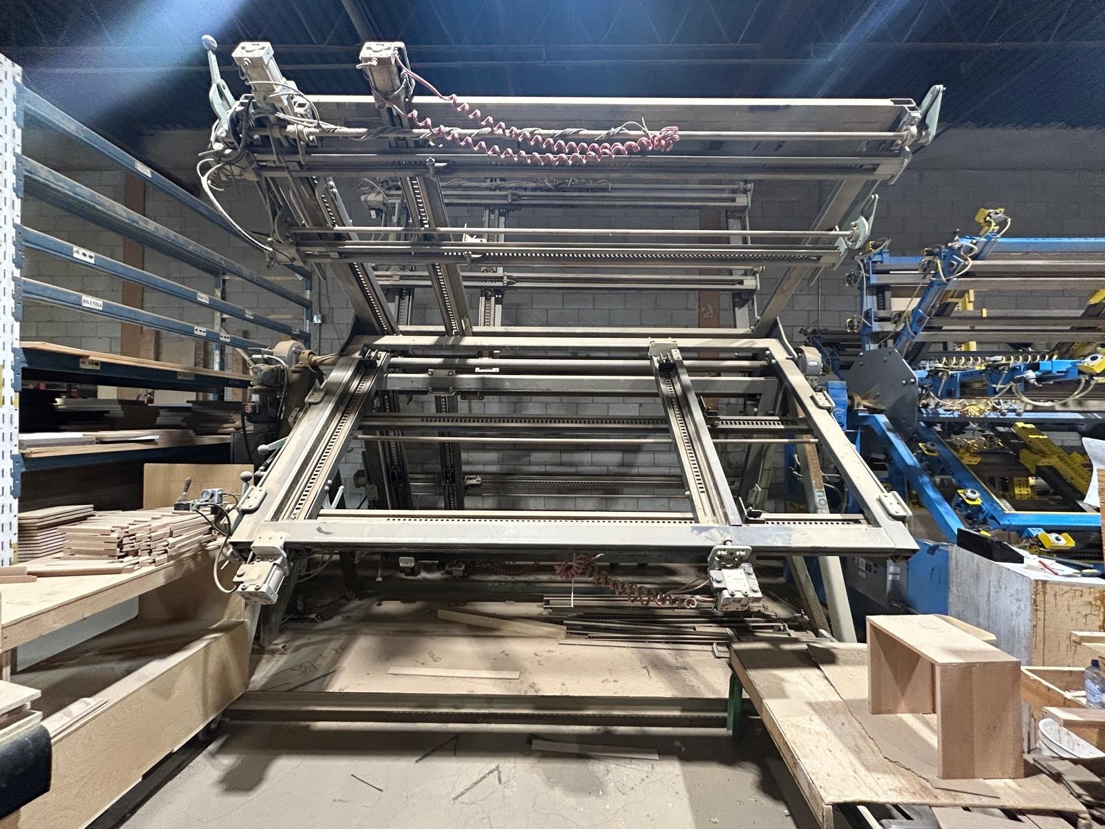 Used 2007 Doucet Door Master RDM-M-5-48-96 Rotary Door Clamp