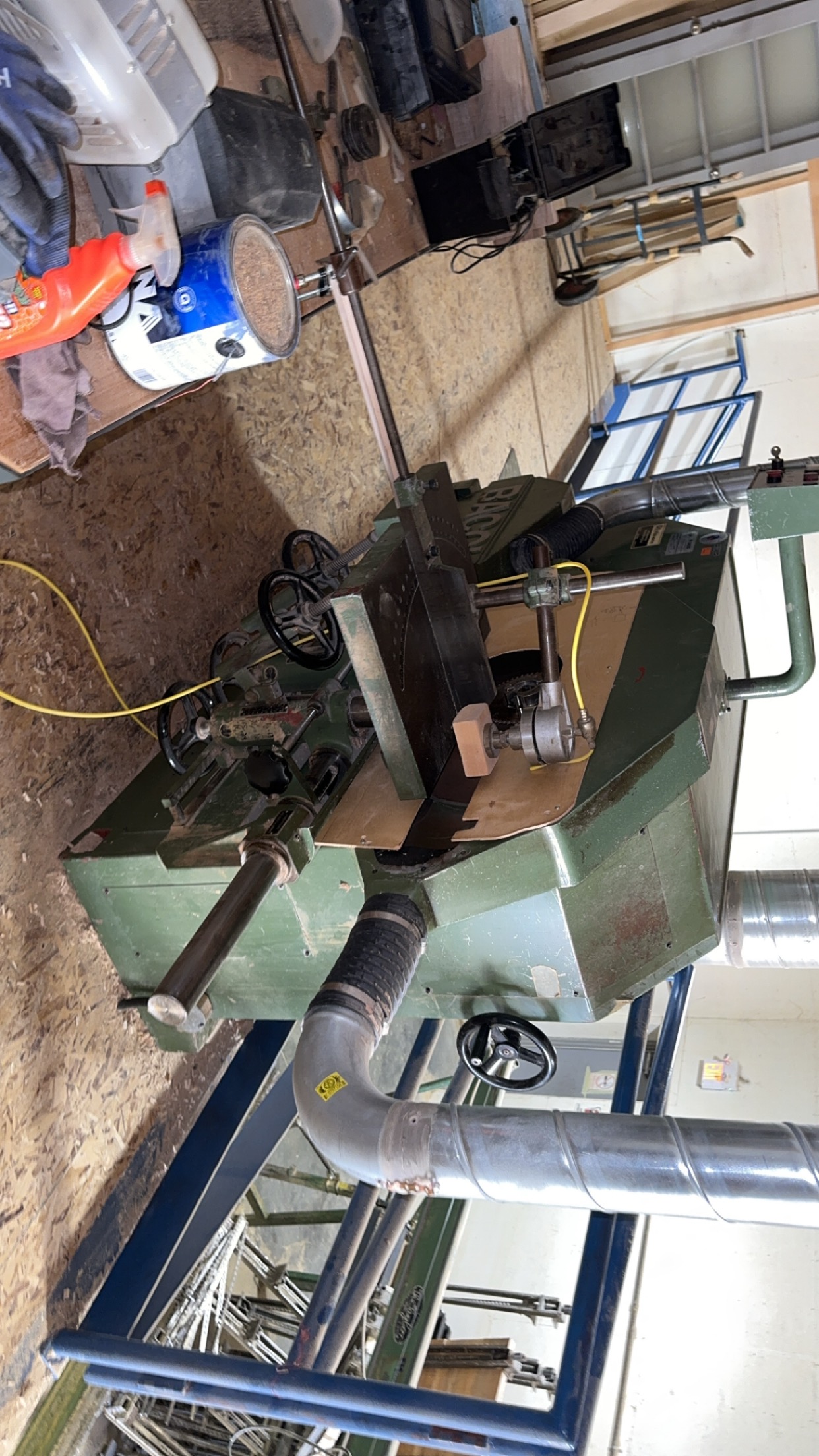 Used 1987 Bacci TSG 2T Round End Tenoner