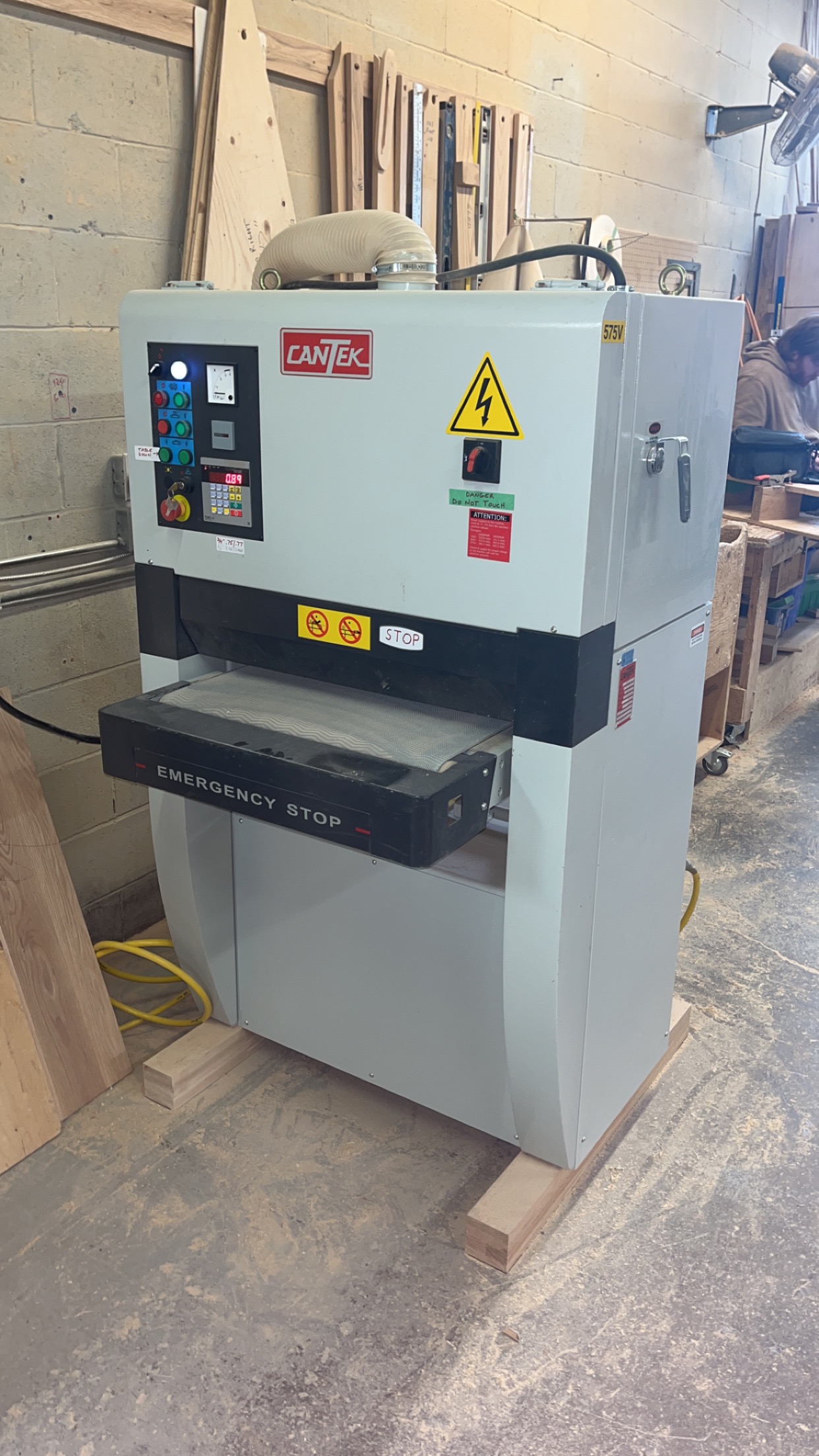 Used 2022 Cantek C251 24" Widebelt Sander
