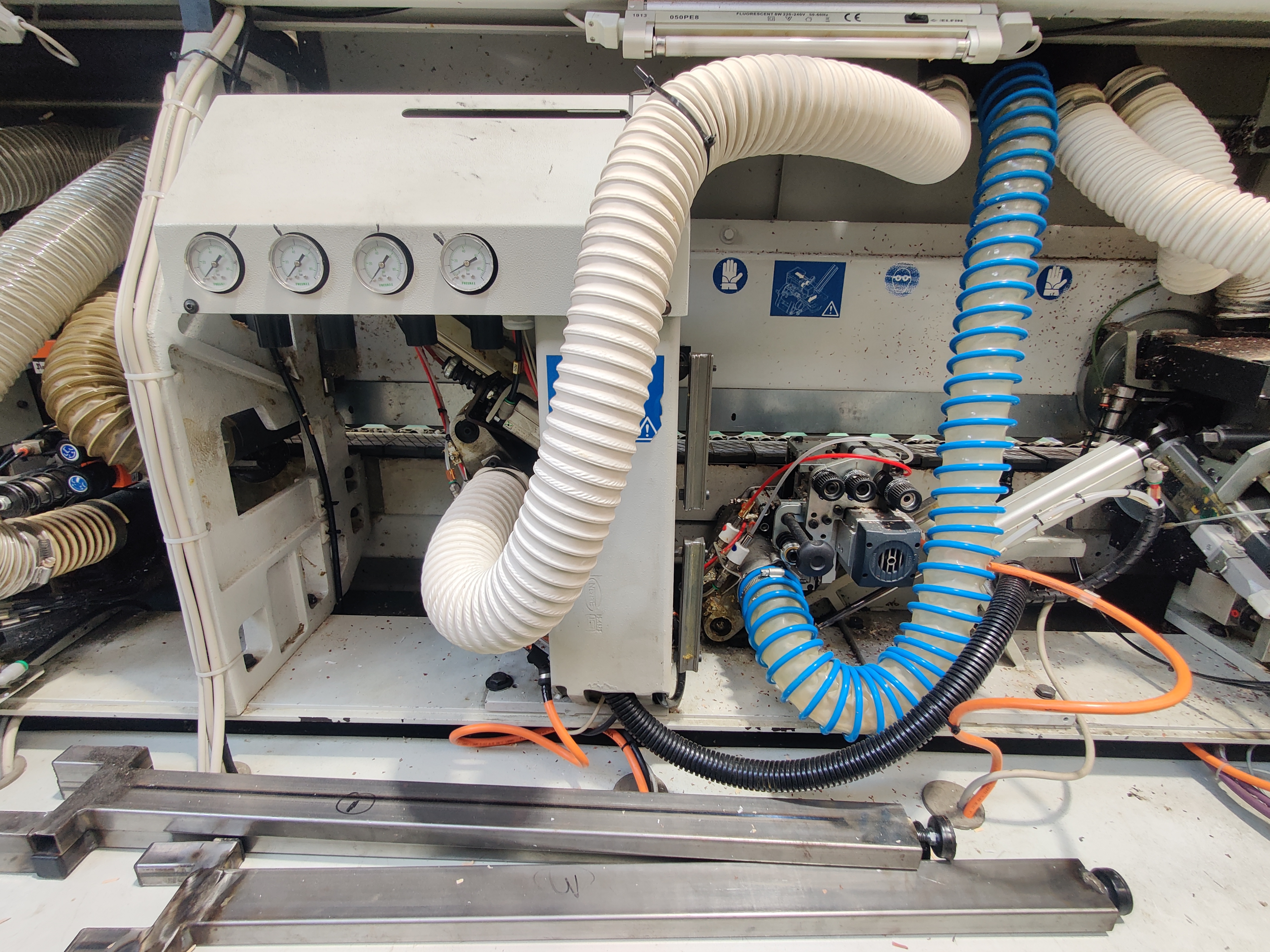 Used 2011 Biesse Akron 440 Edgebander