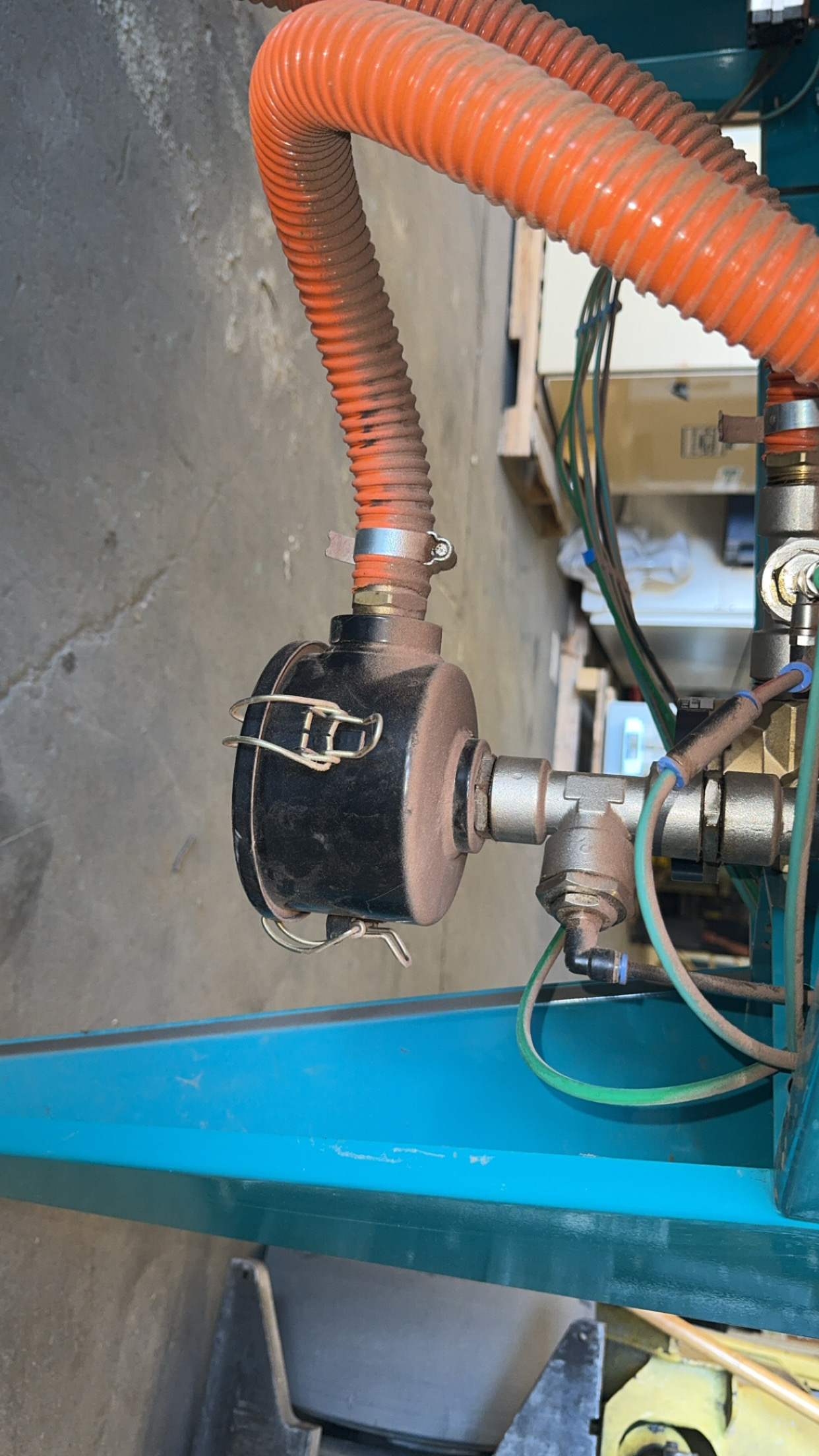 Used 2005 AirPress 3014 Vacuum Press