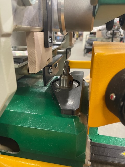 Used 2017 Omec 650A Automatic Dovetail Machine