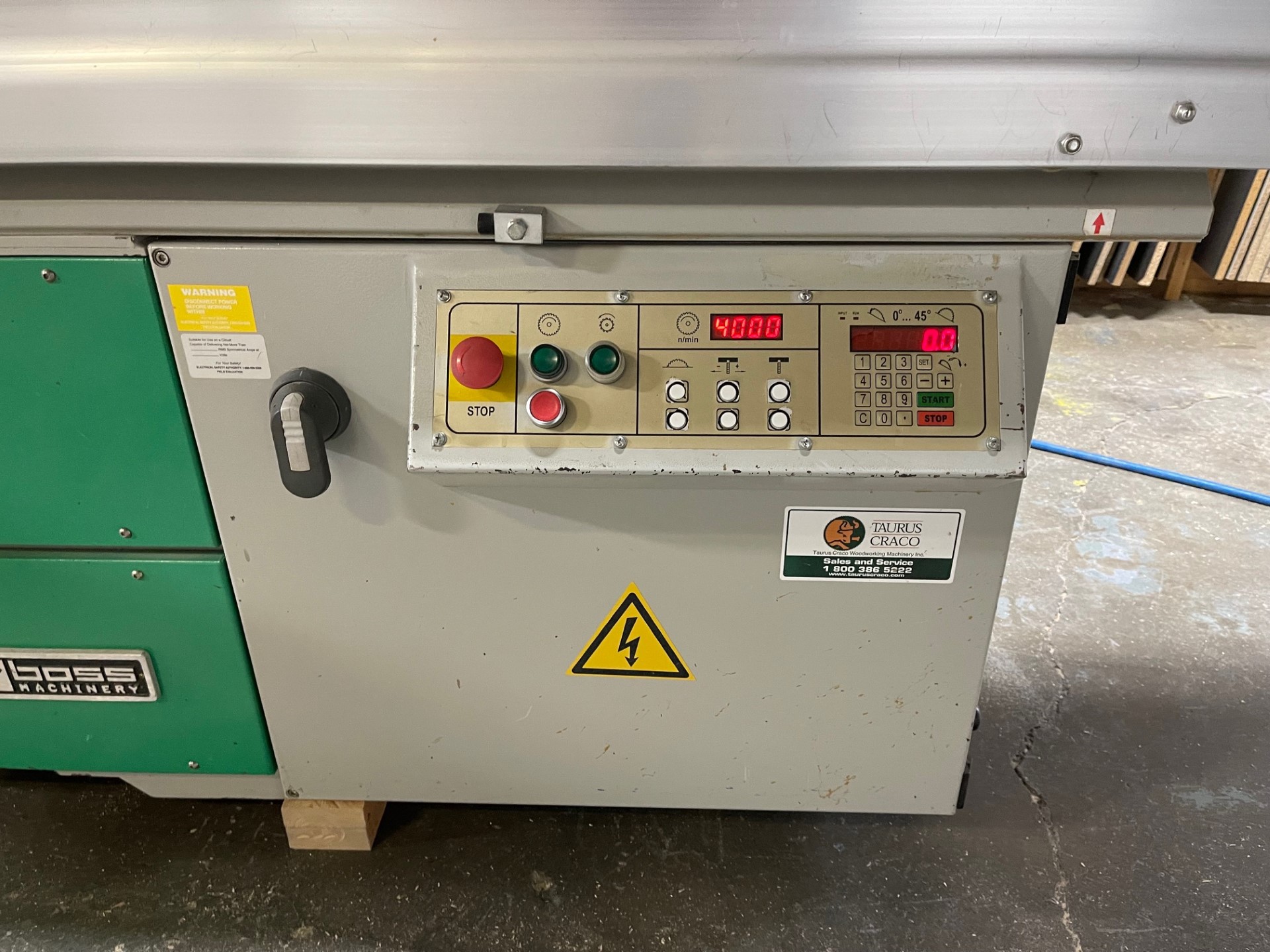 Used Boss 3200ET Sliding Table Saw