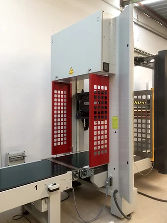 Used Dynma VK-015 Auto-Adjustable Electro-Mechanical Press