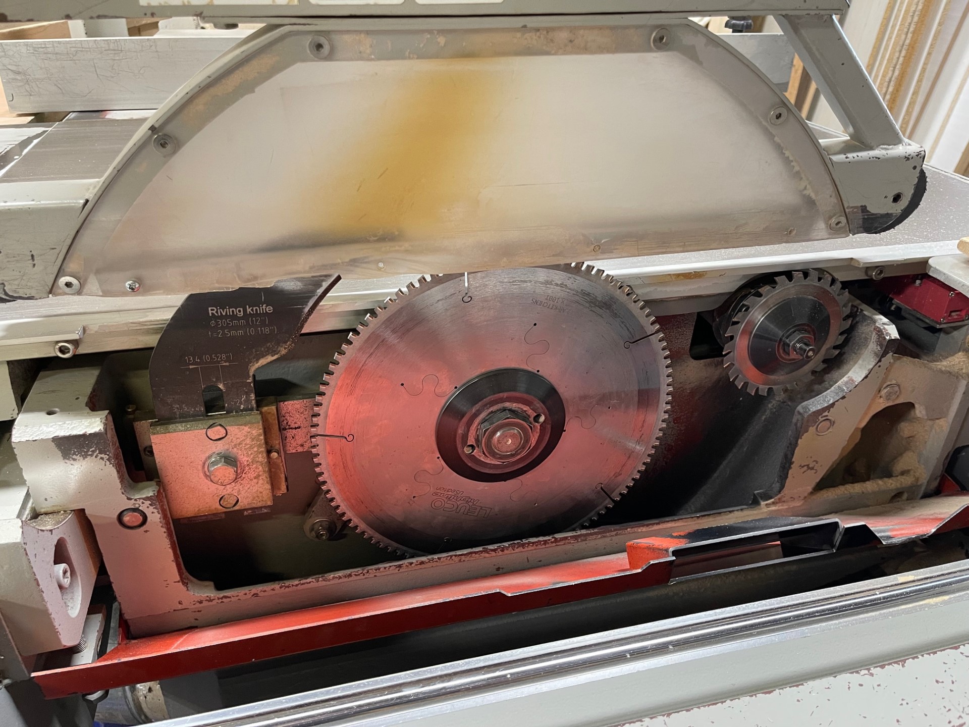 Used Boss 3200ET Sliding Table Saw