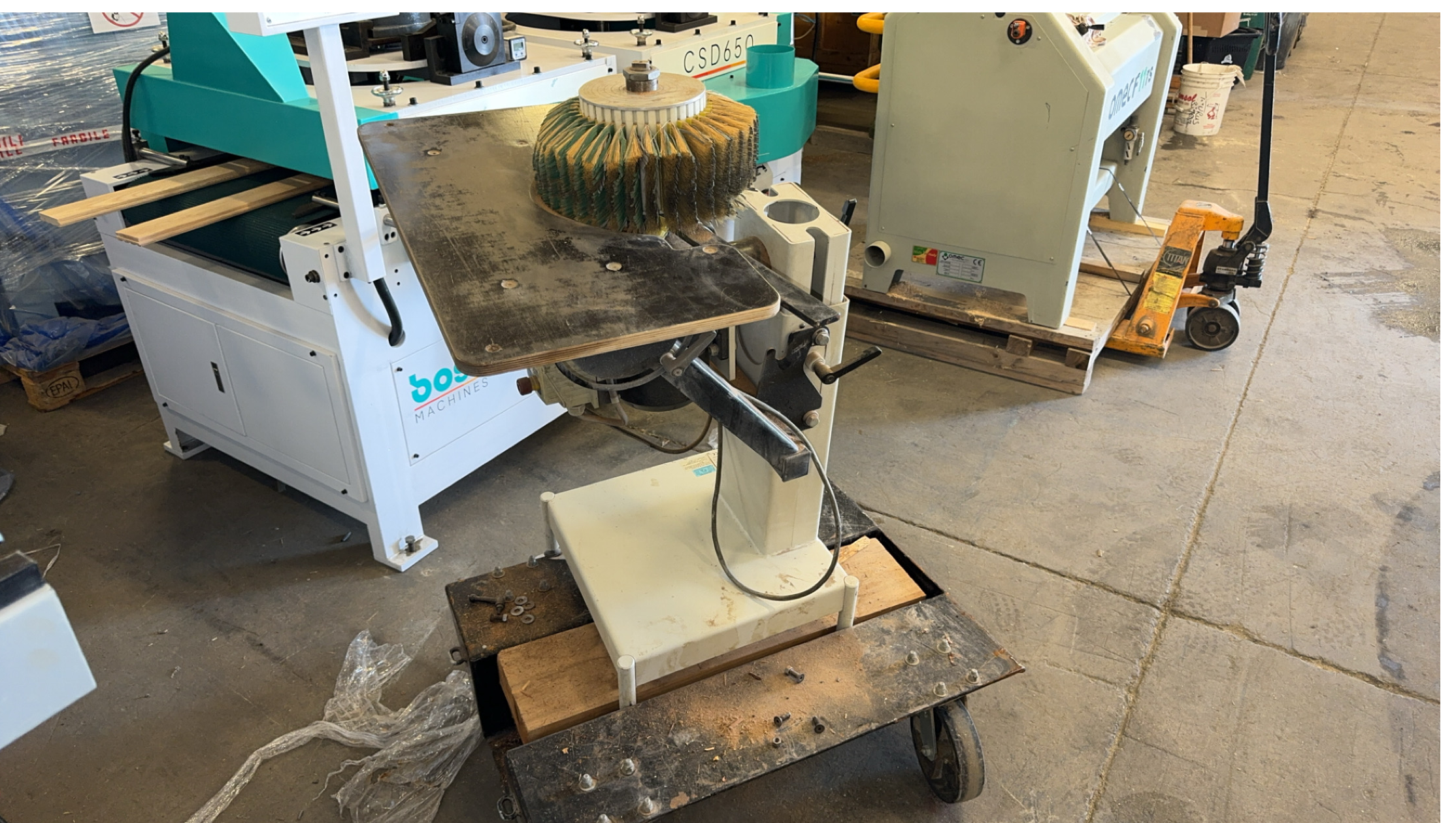 Used 2003 Jakob Loewer MiniSpin V Denibbing Sander