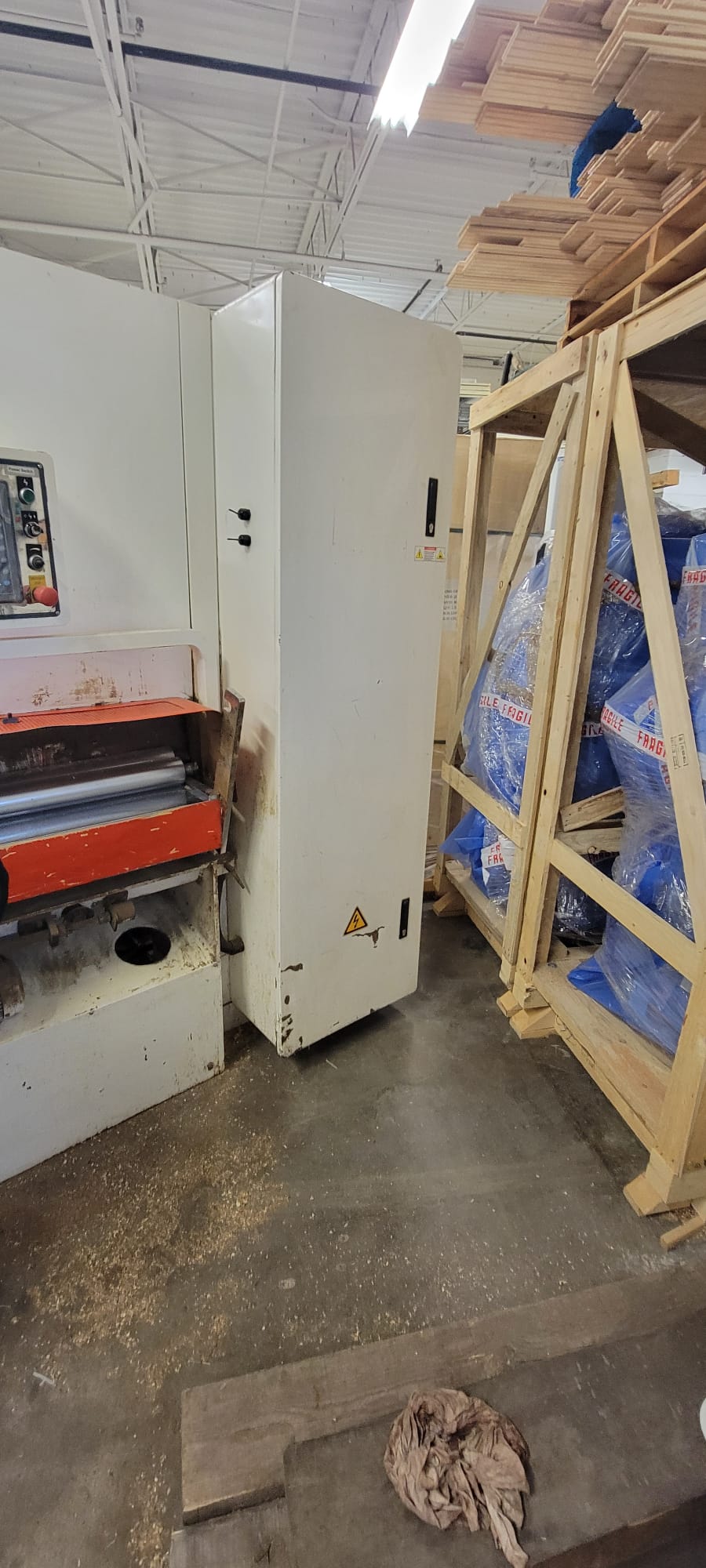 Used 2008 Silver SGM-268P Double Sided Planer