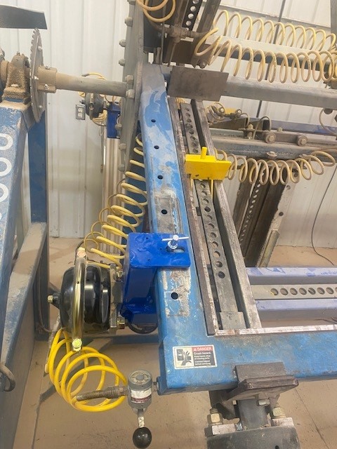 Used JLT Door Clamp - Rotary clamp
