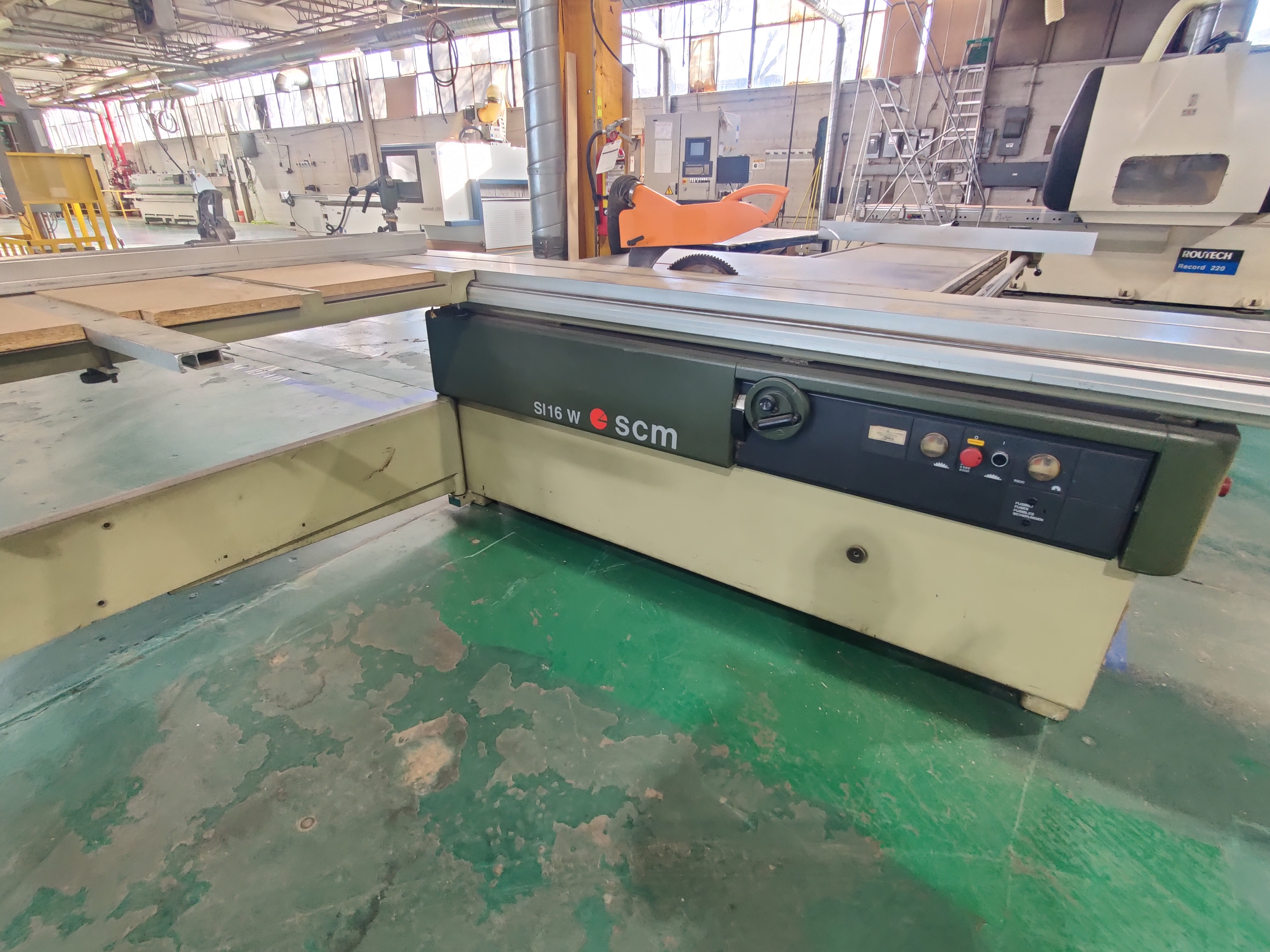 Used SCM SI 16W Sliding Table Saw