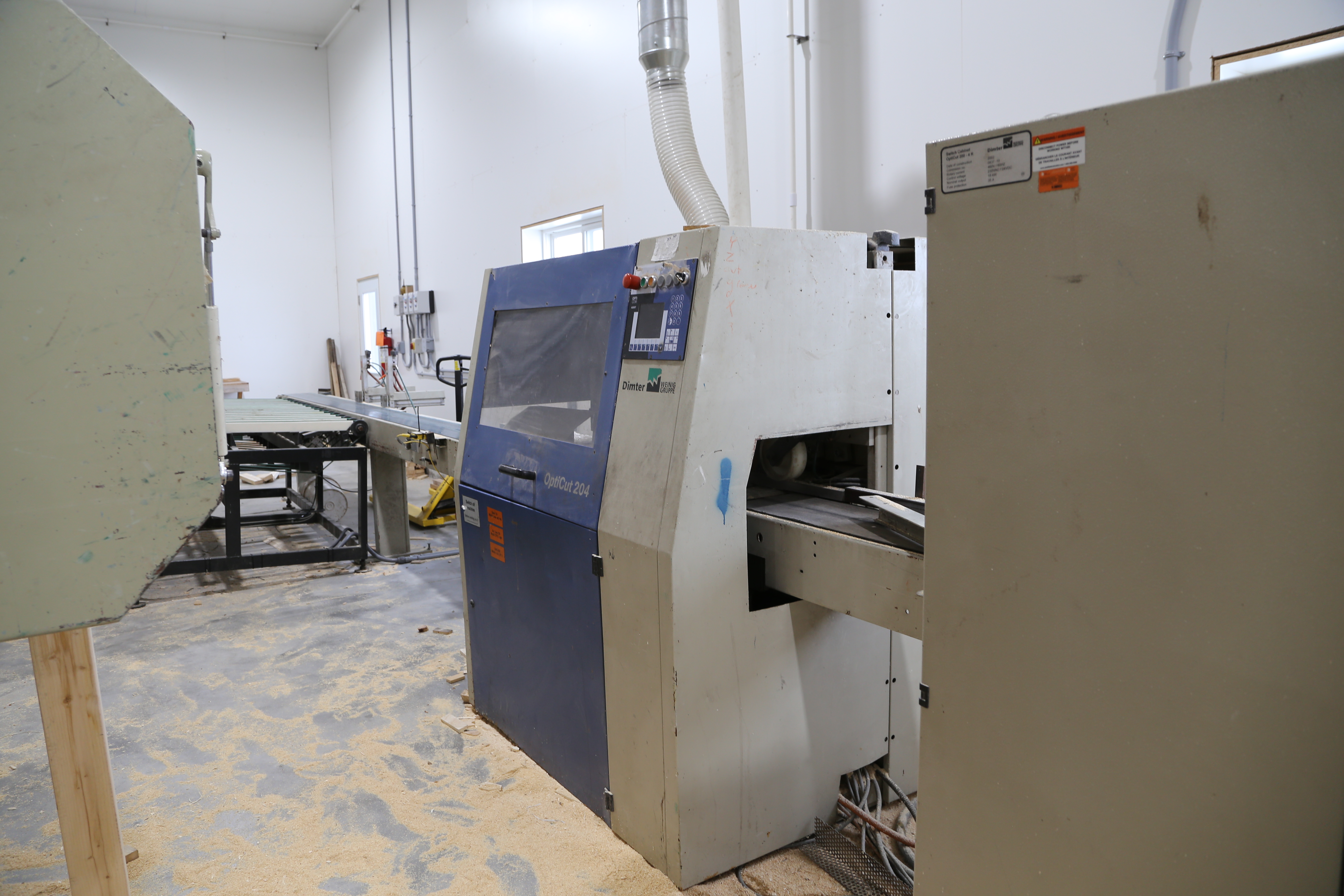 Used 2002 Weinig Dimter OptiCut 200 - 4 R Optimizing Cross Cut Saw