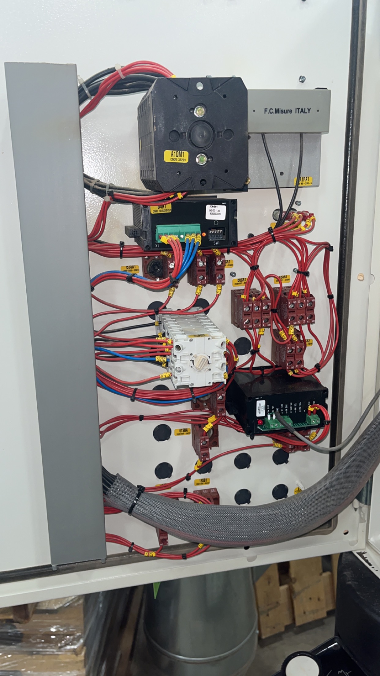 Used 2003 SCM Sandya 5  - 43'' 2 Head Automatic Wide Belt Sander