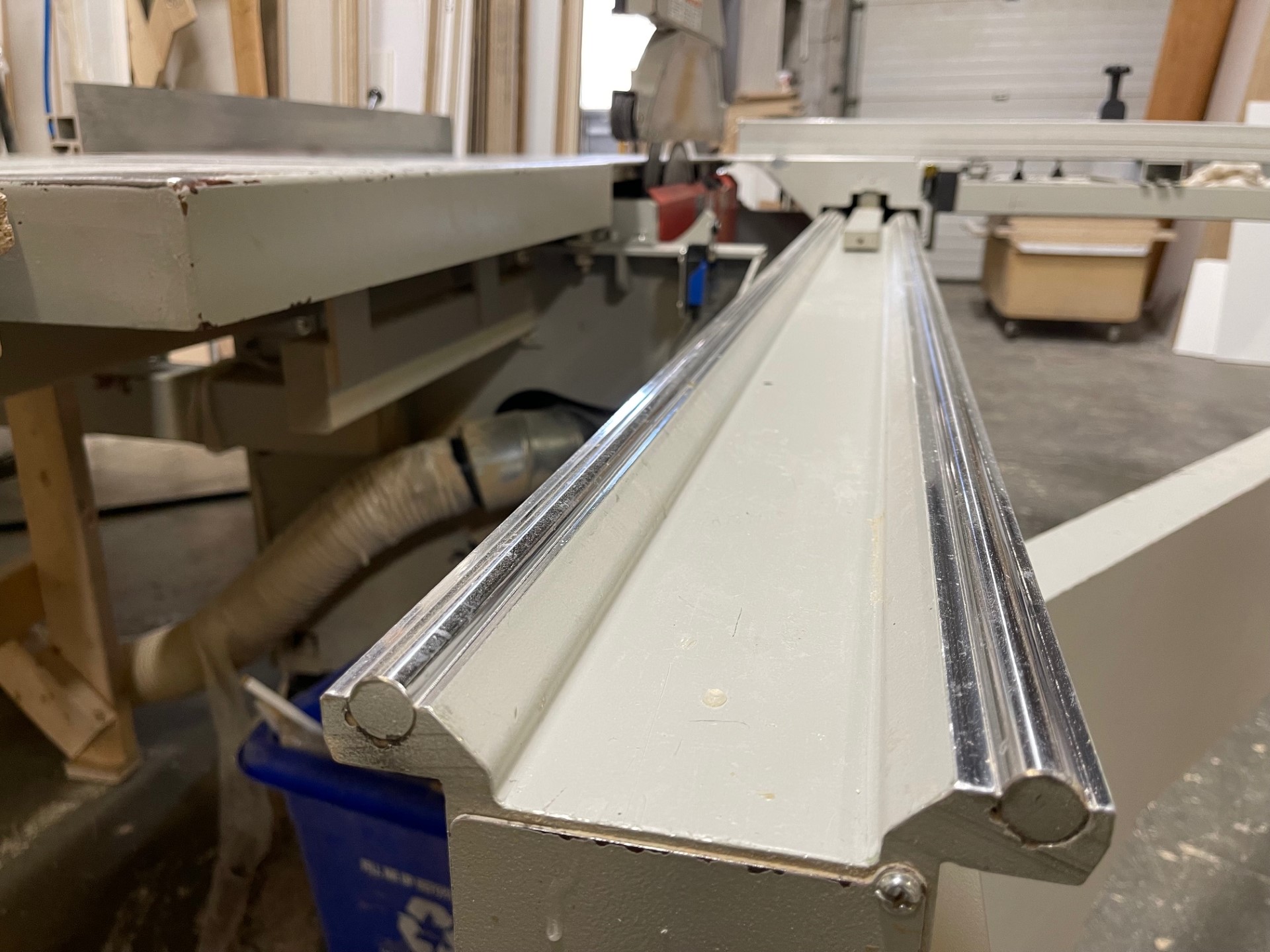 Used Boss 3200ET Sliding Table Saw