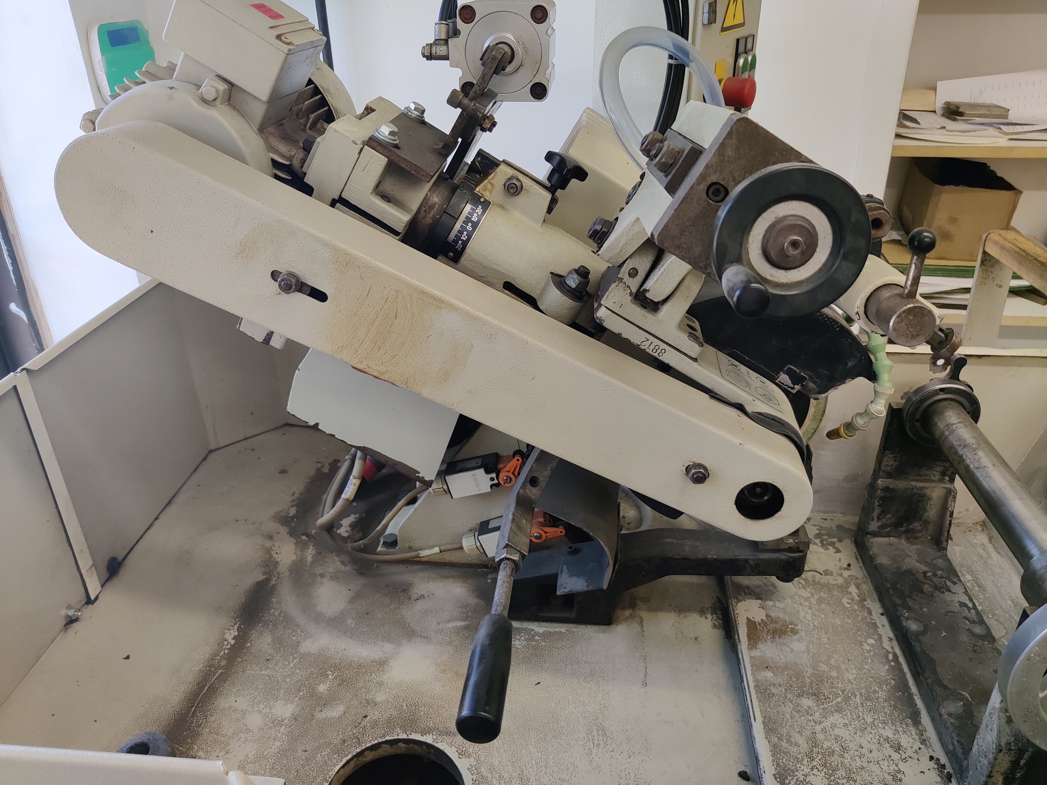 Used 2003 Weinig Rondamat 960 Tool Grinder