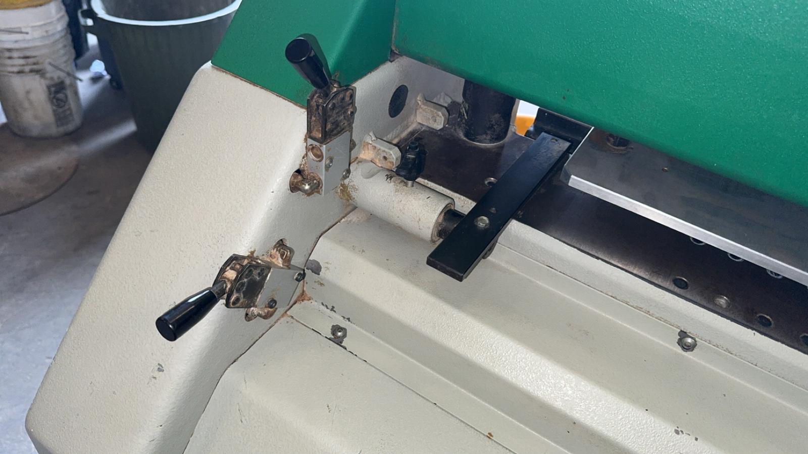 Used 2006 Omec F11 TS Dovetail Machine