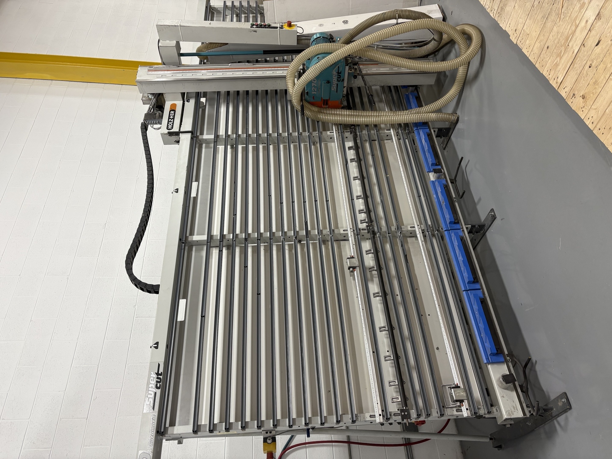 Used 2000 Holz-Her 1270 Vertical Panel Saw