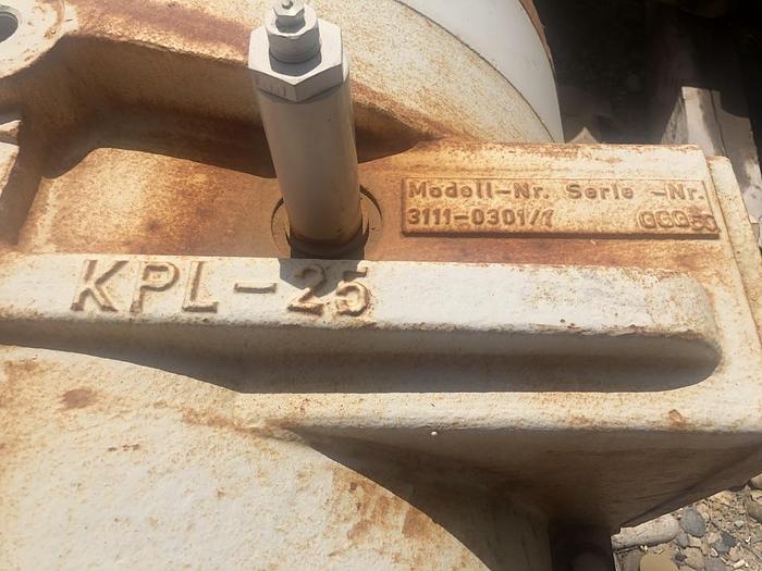 Used 2012 Caterpillar Panline Coal Longwall Panline and stage loader and Longwall