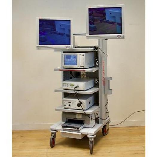 D'occasion COLONNE DE COELIOSCOPIE STRYKER AVEC CAMERA HD ET DEUX ECRANS PLATS