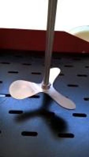 AGITATORE PER FUSTI FINO A 200 LT. CARRELLATO REGOLABILE IN ALTEZZA