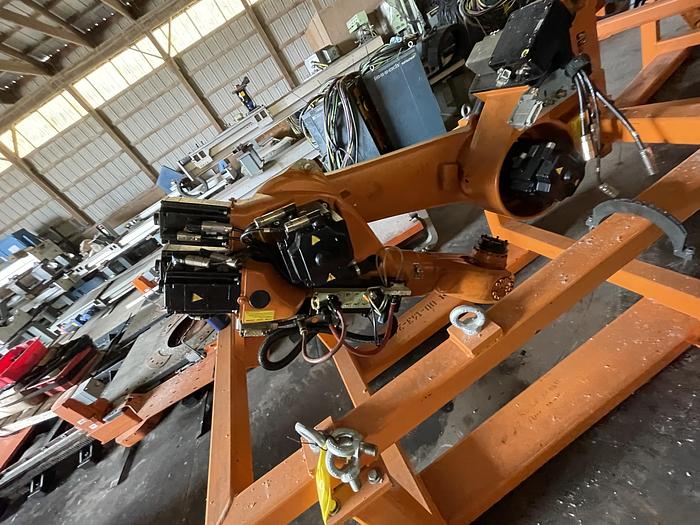 Used 2012 KUKA KR60 JET ROBOTIC GANTRY SYSTEM WITH KRC4 CONTROLLER
